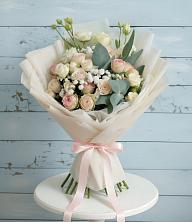 Букет цветов из:  Розы и Лизиантусы в Аргаяше