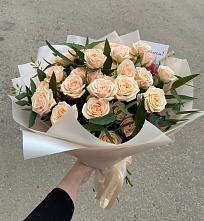Букет Кремовые розы Латте в Аргаяше