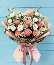 Букет цветов из:  Розы, Альстромерии и Лизиантусы в Аргаяше