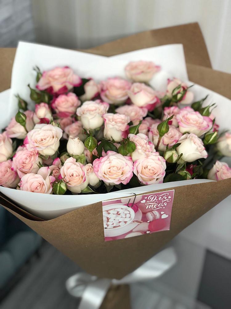 Букет цветов из: Розы в Аргаяше