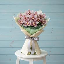 Букет цветов из:  Орхидеи и Розы в Аргаяше