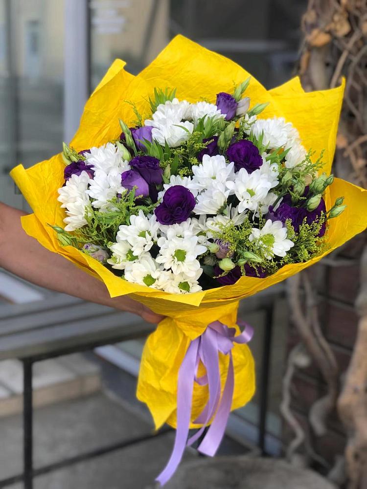 Букет цветов из: Ирисы, Хризантемы и Ромашки в Аргаяше