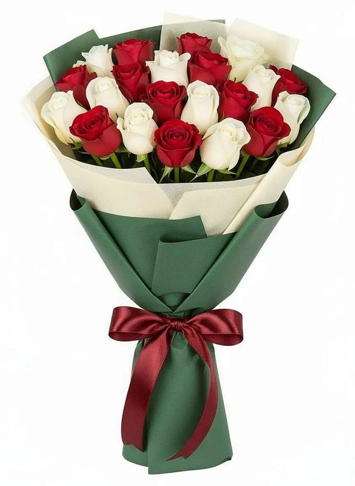 Букет Микс из красных и белых роз в Аргаяше