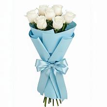 Букет 7 белых роз Проуд в Аргаяше