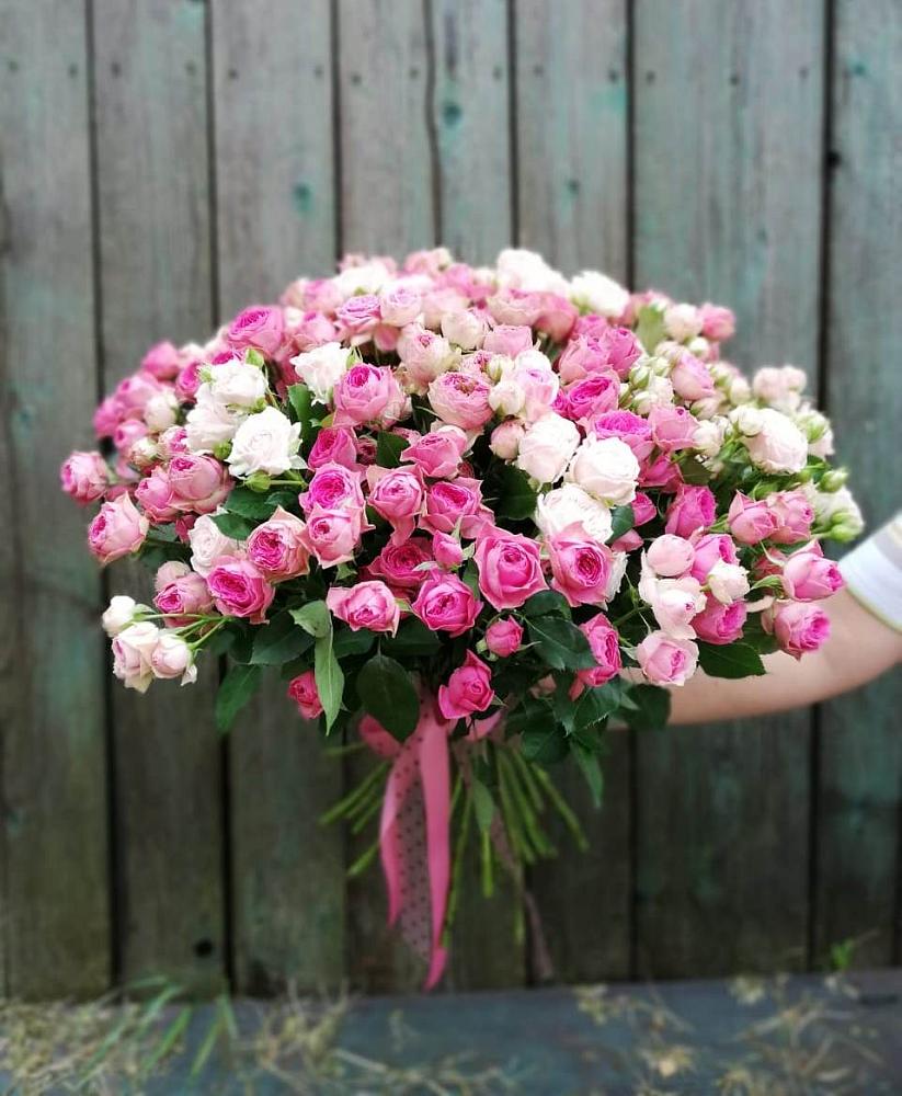 Букет Розовые кустовые розы Натали и Лав Лидия в Аргаяше
