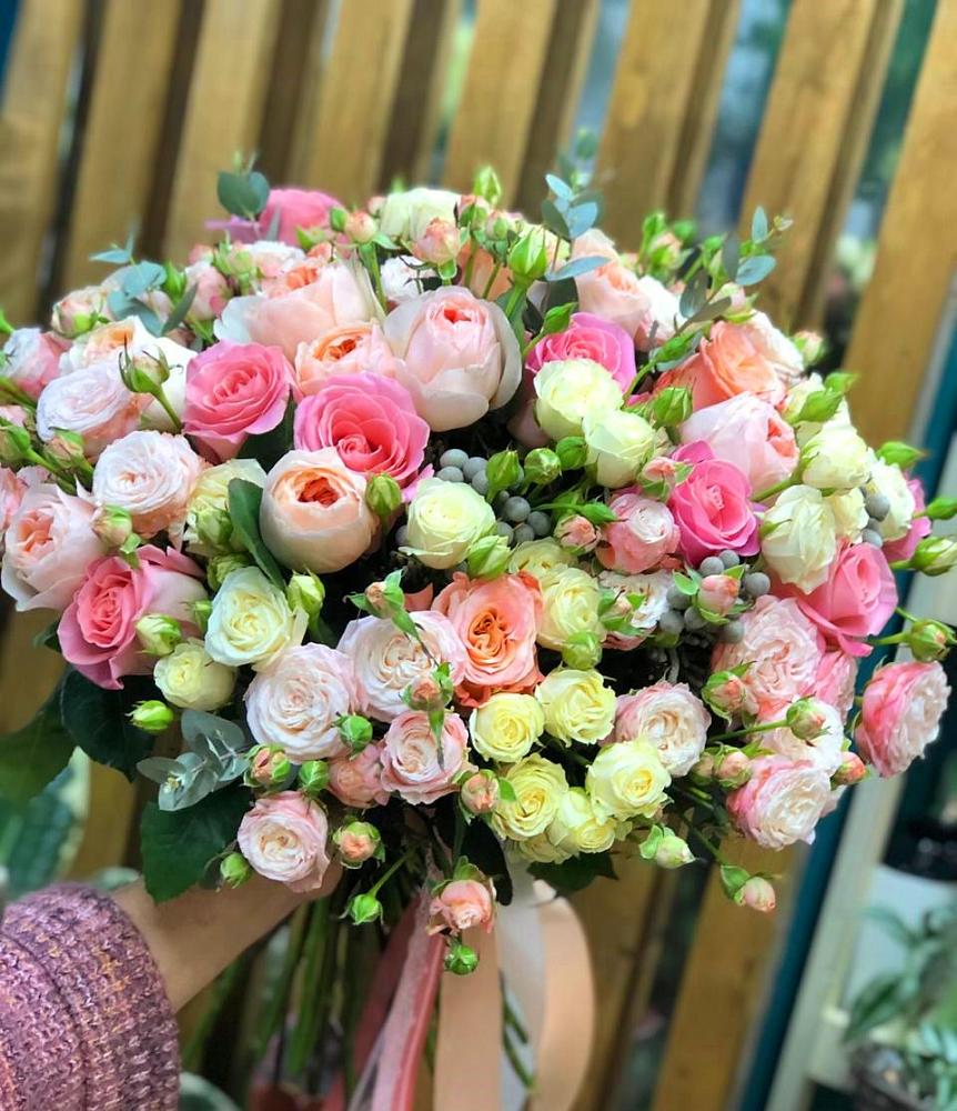 Букет цветов из: Розы в Аргаяше