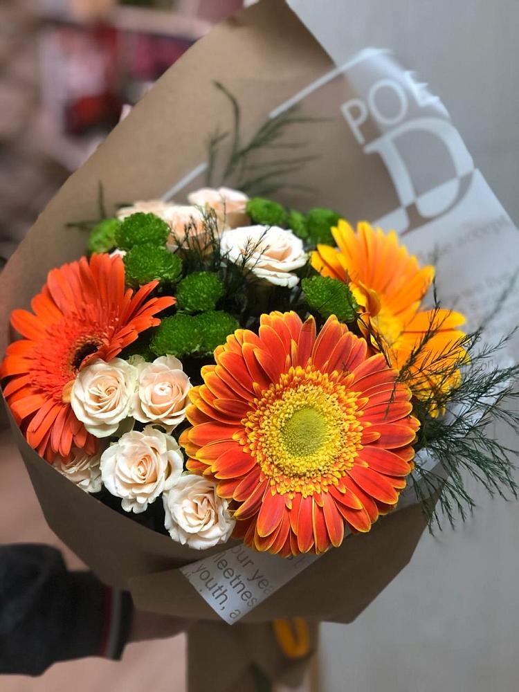 Букет цветов из: Герберы, Хризантемы и Розы в Аргаяше